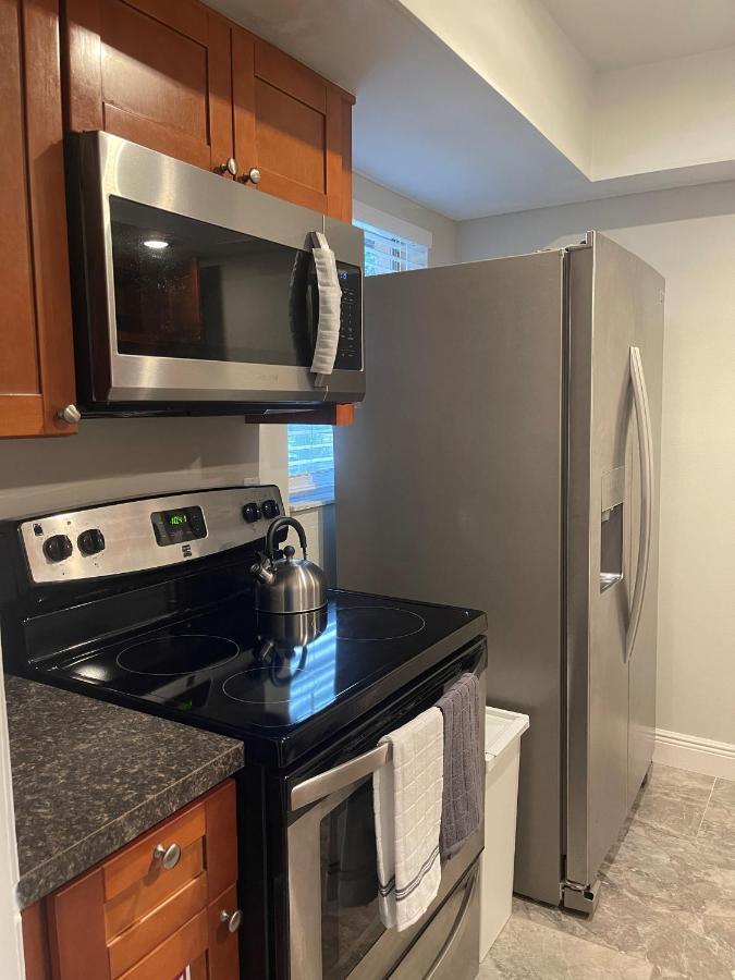 Adorable Suite In Tampa. Εξωτερικό φωτογραφία